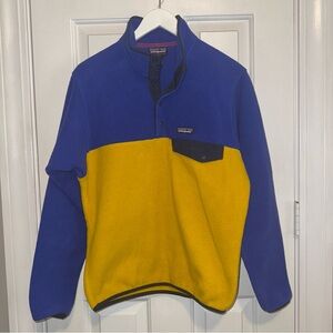 Patagonia | Men's Blue and Yellow Sweater